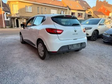 Renault Clio 2015 photo 3