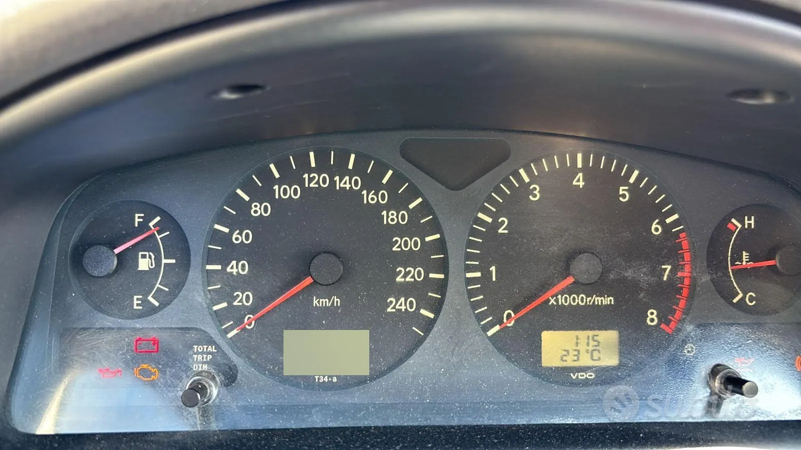 Toyota Avensis 1998 photo 5