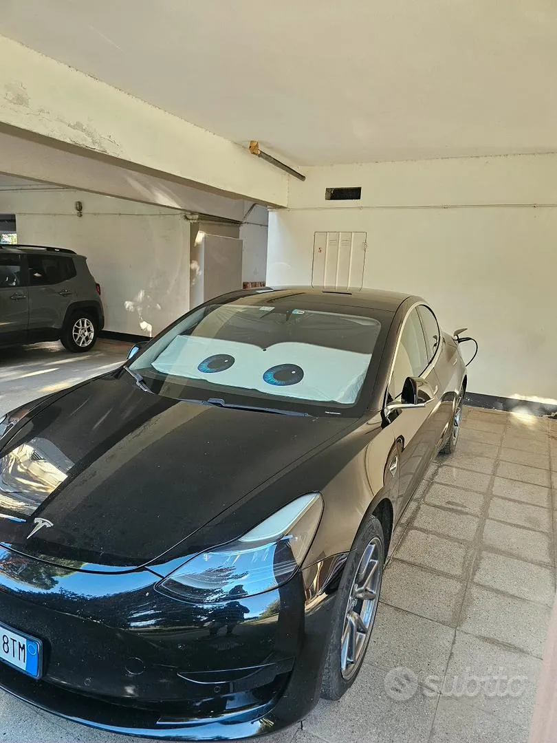 Tesla Model 3 2020 photo 2
