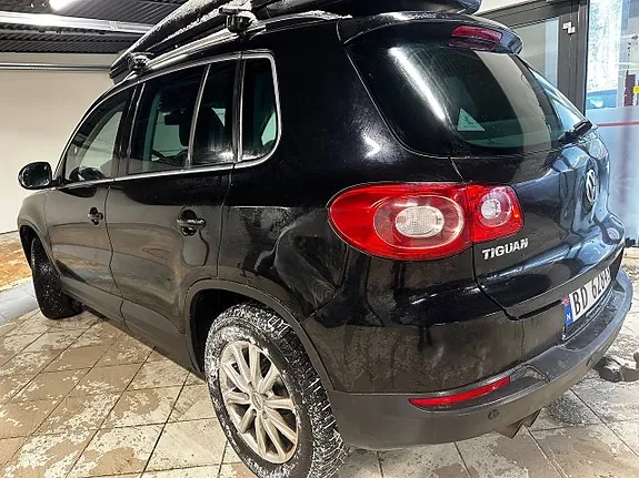 Volkswagen Tiguan 2009 photo 3