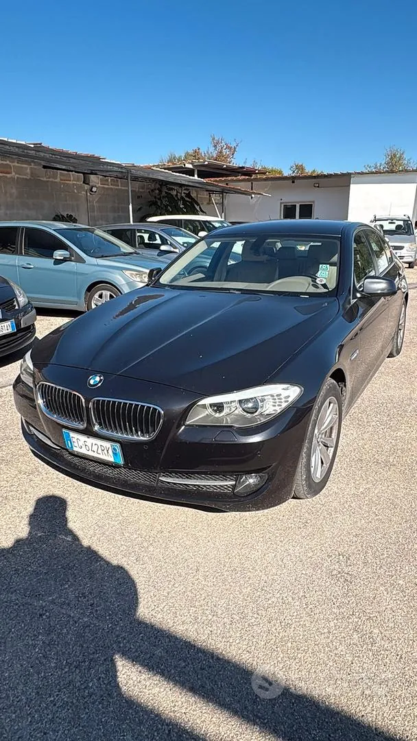 BMW 525D 2011 photo 2
