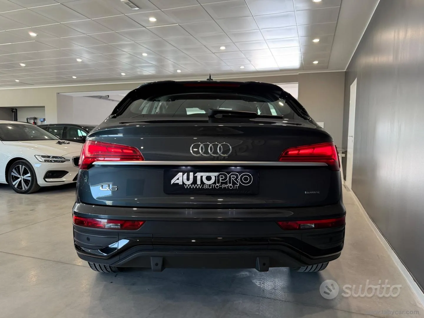 Audi Q5 2022 photo 3