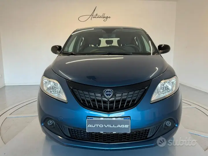 Lancia Ypsilon 2023 photo 2