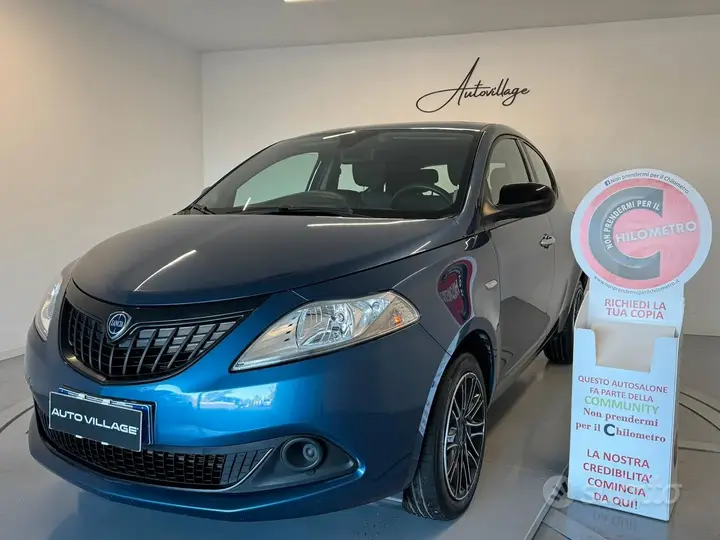 Lancia Ypsilon
