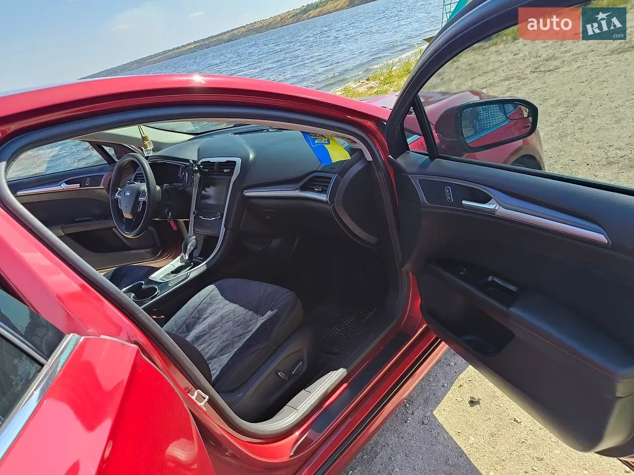 Ford Fusion 2014 photo 3