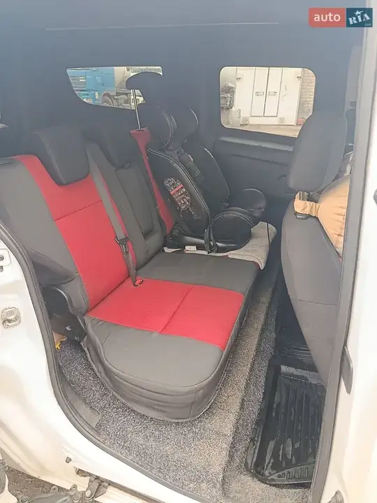 Fiat Doblo 2014 photo 5