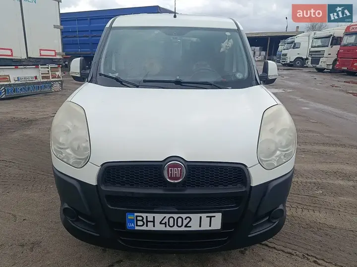 Fiat Doblo 2014 photo 2