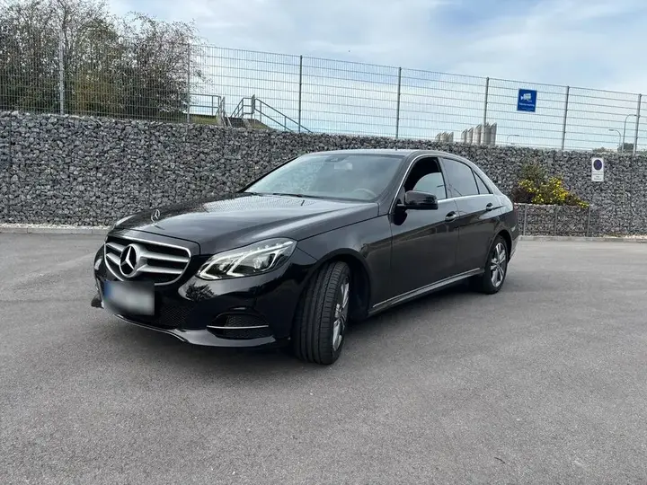 Mercedes-Benz E 220 W212