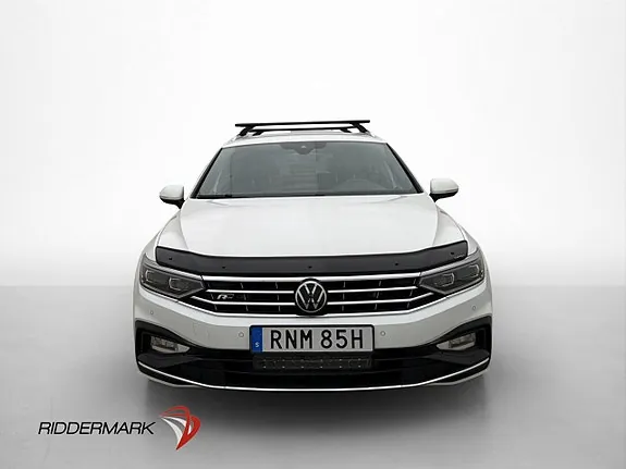 Volkswagen Passat 2022 photo 2