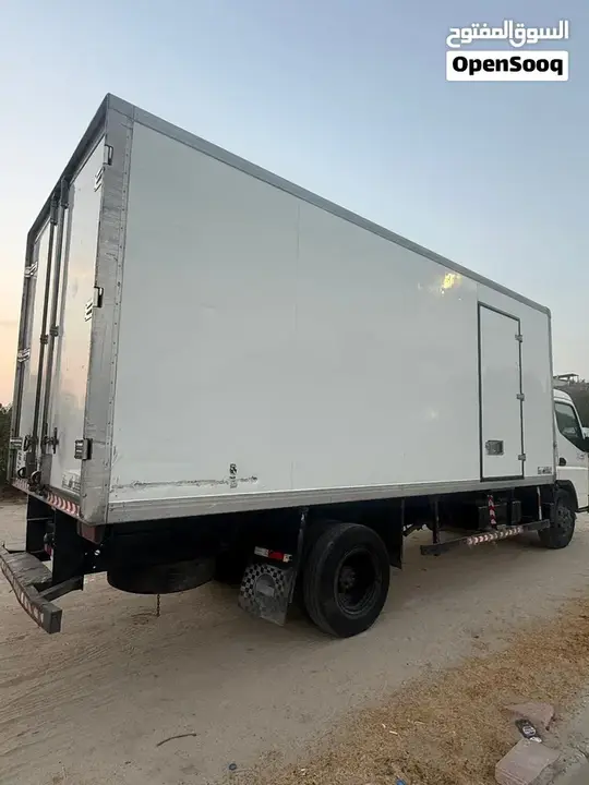 Mitsubishi Fuso Canter 2014 photo 4