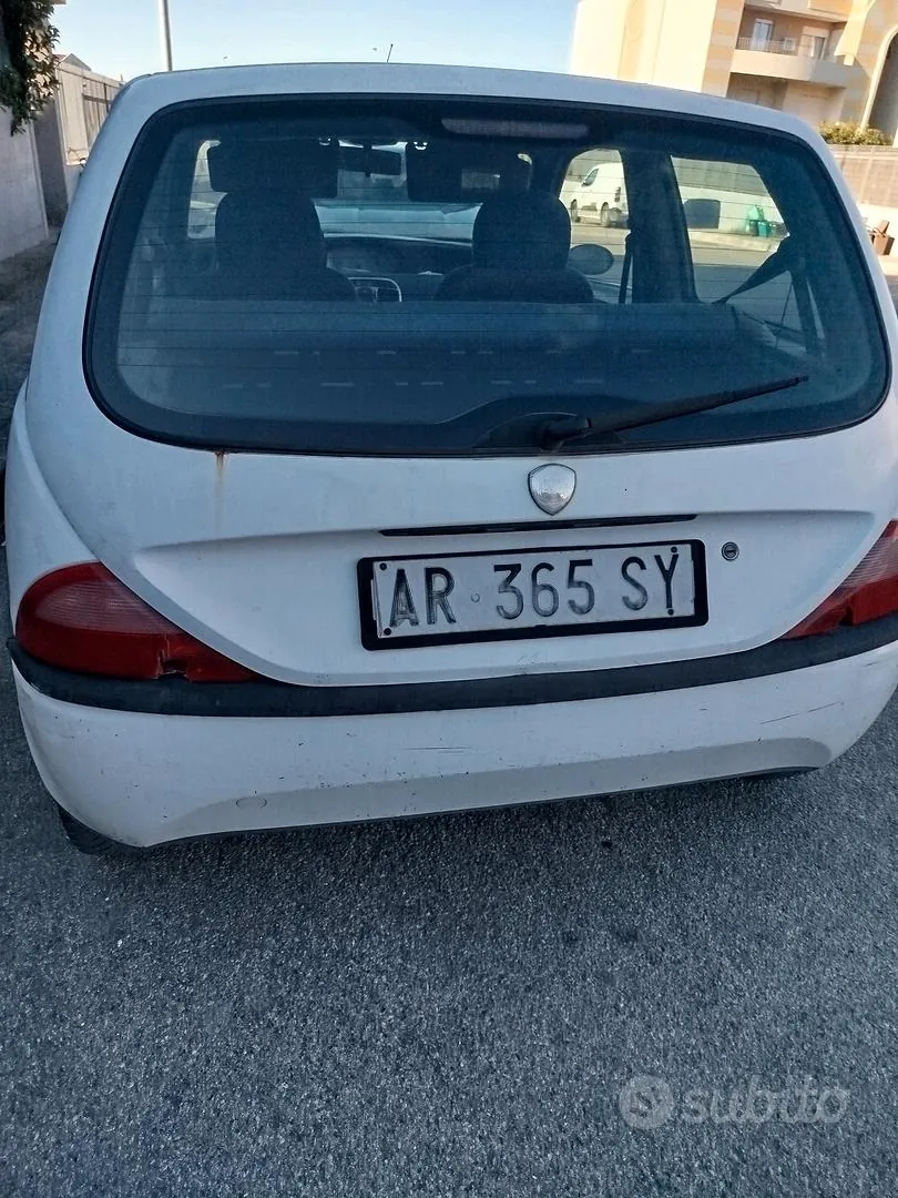 Lancia Ypsilon 1997 photo 4