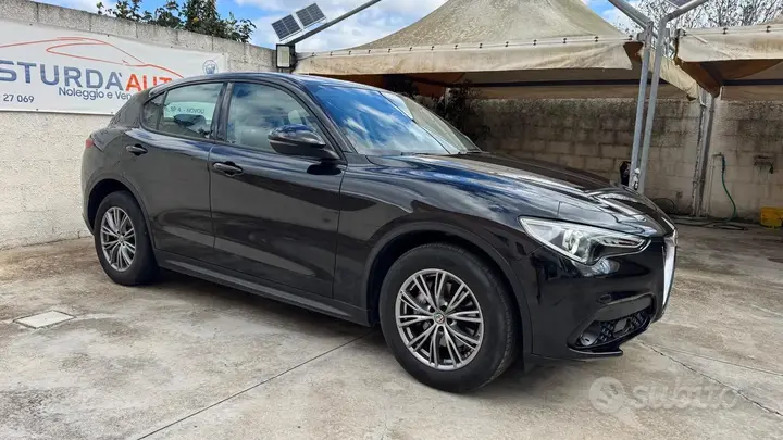 Alfa Romeo Stelvio 2021 photo 3