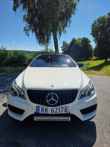 Mercedes-Benz E200 2013 photo 2
