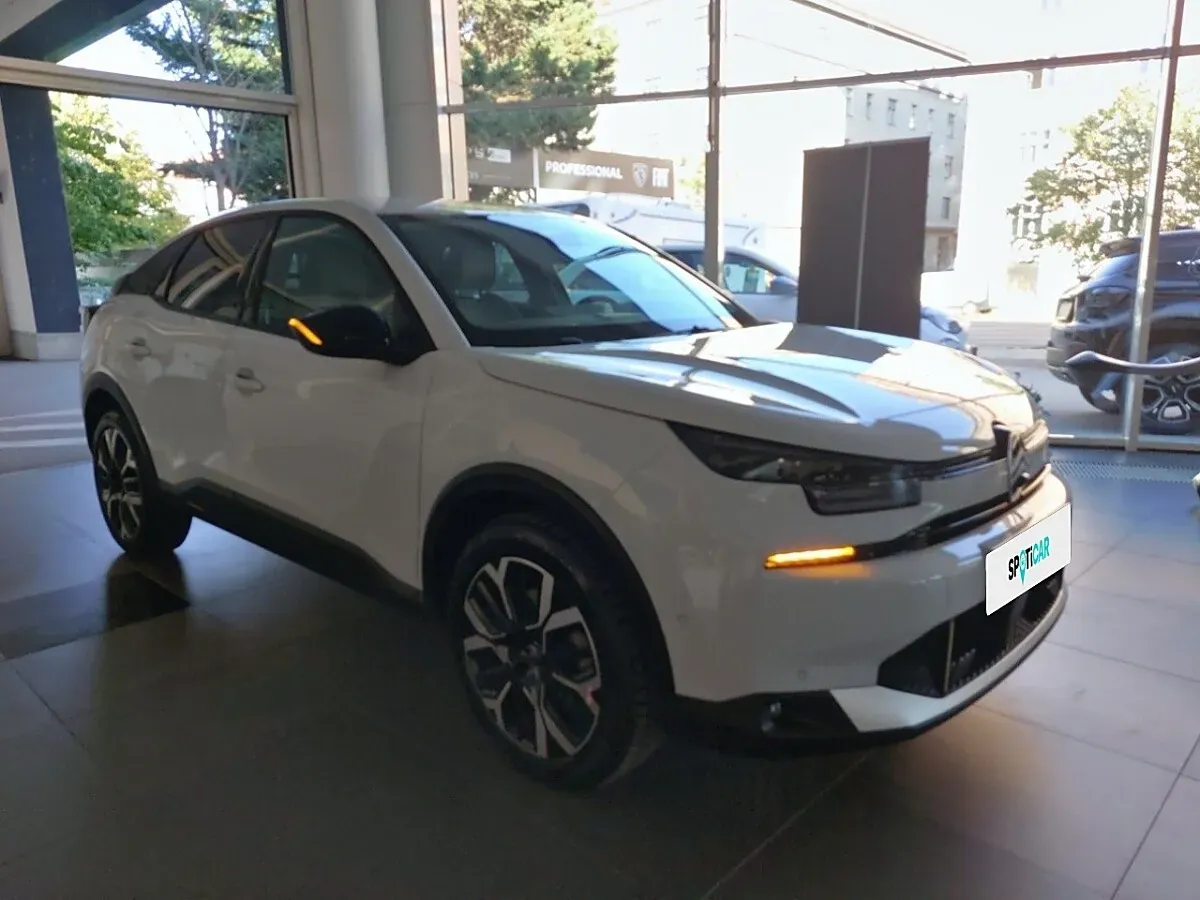 Citroen C4 2025 photo 3