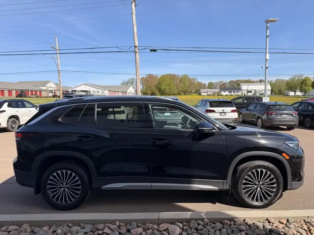 Volkswagen Tiguan 2025 photo 4