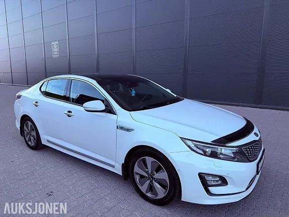 Kia Optima 2015 photo 2