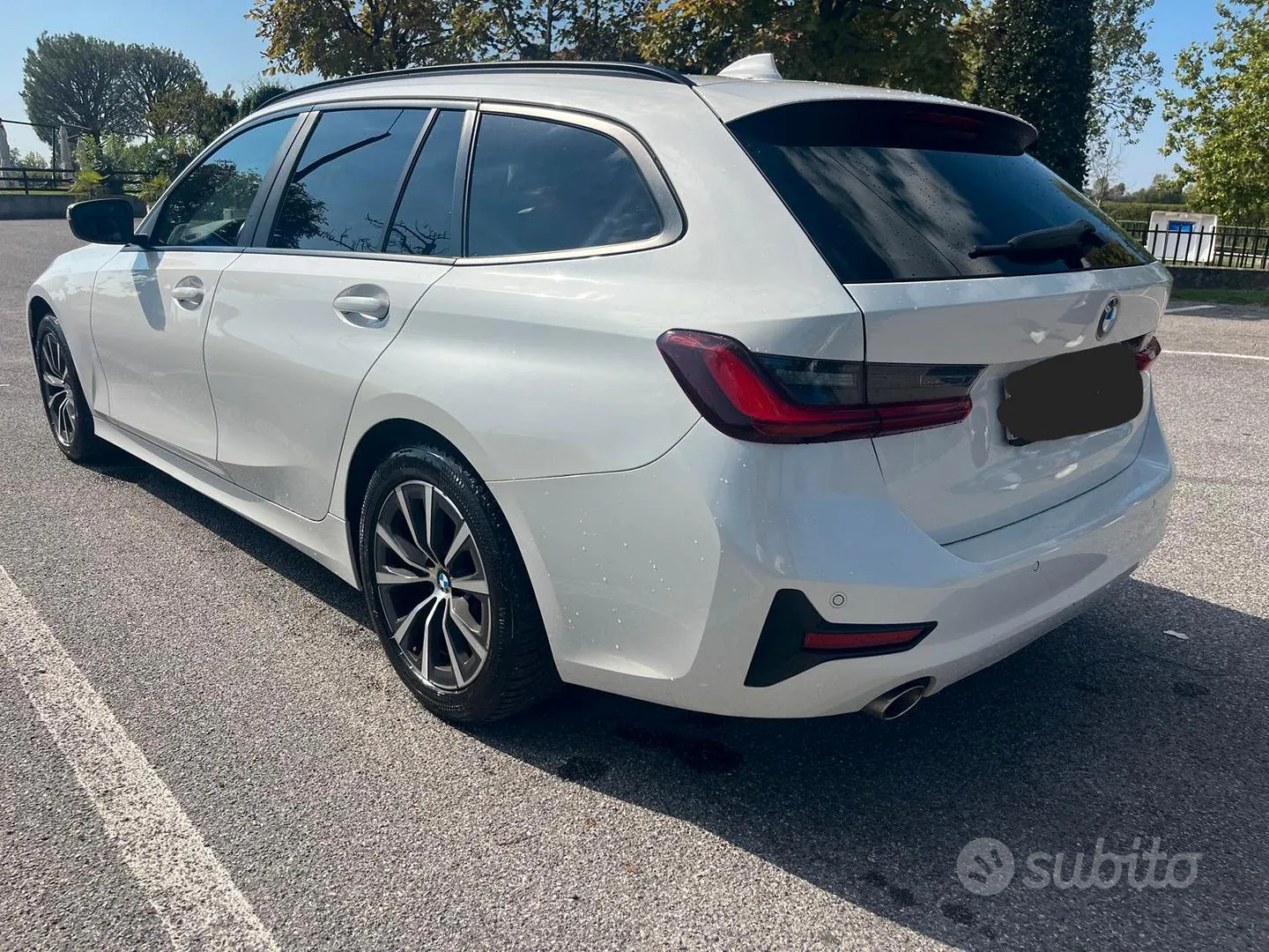 BMW 3 Series 2022 photo 4
