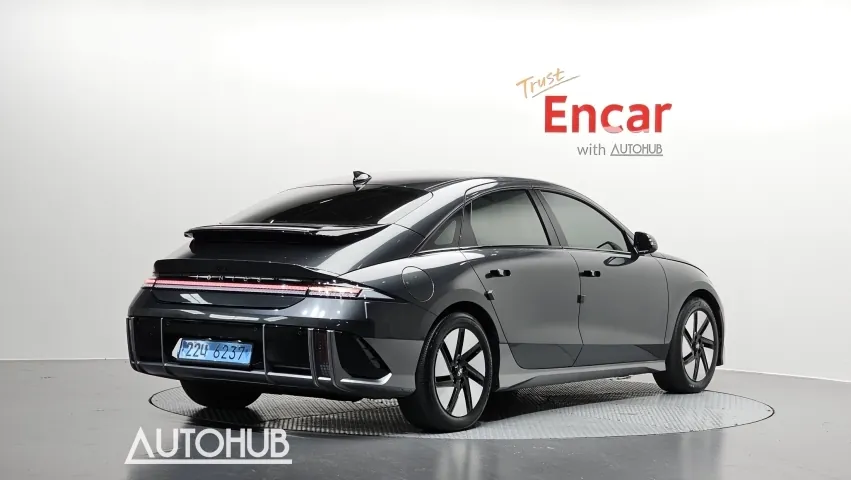 Hyundai Ioniq6 2024 photo 2
