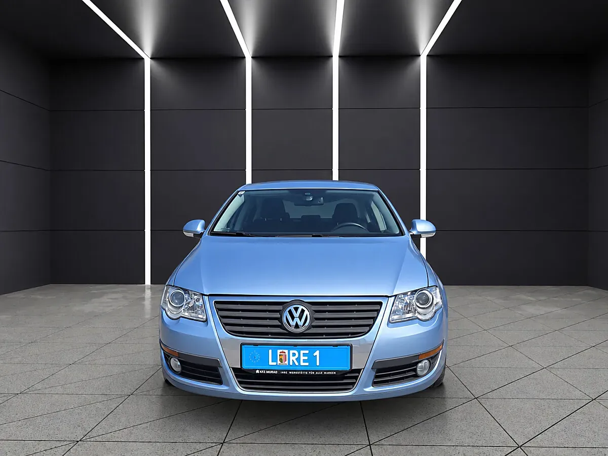 Volkswagen Passat 2009 photo 2
