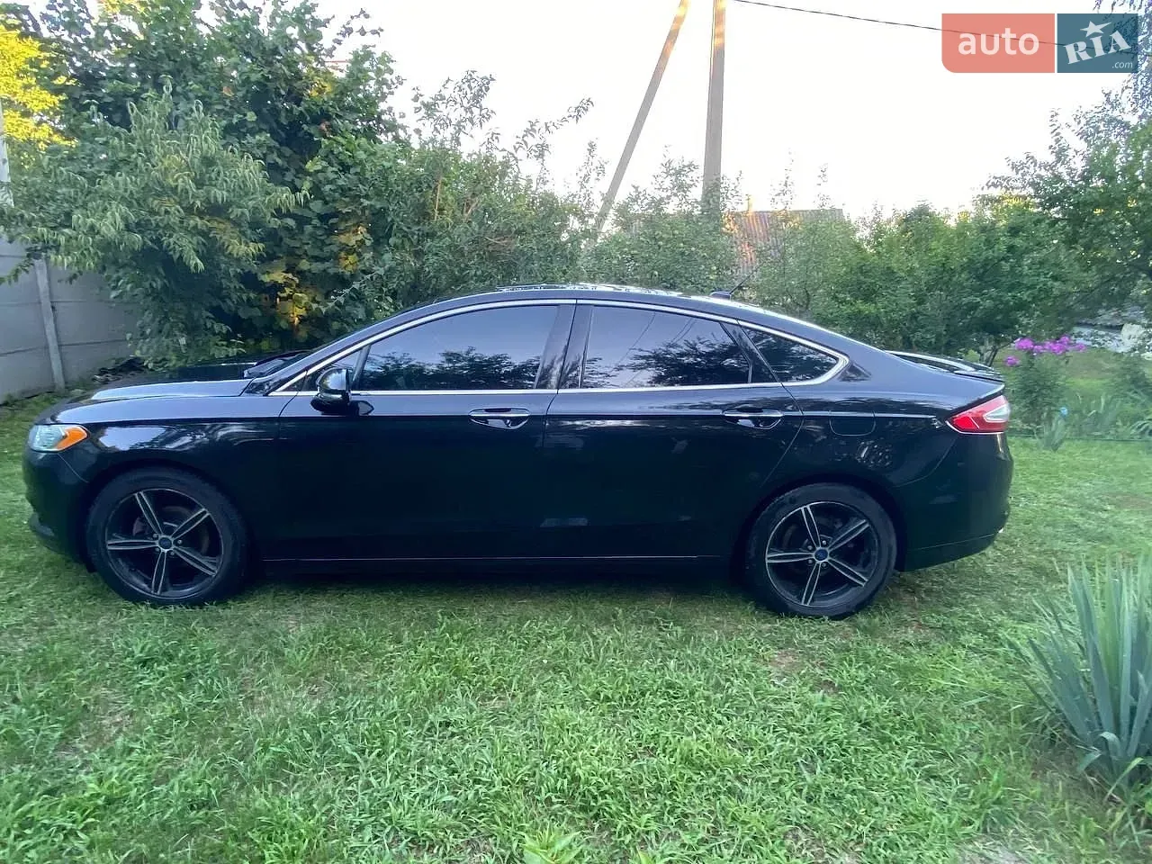 Ford Fusion 2015 photo 4