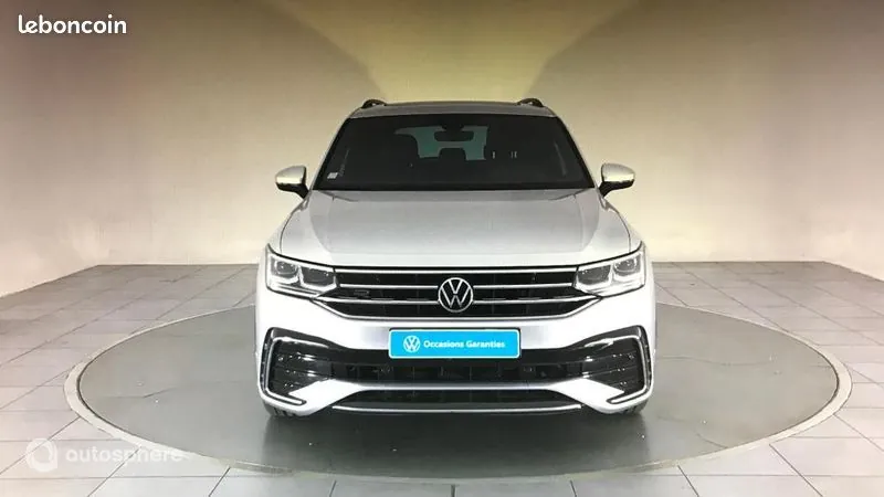 Volkswagen Tiguan 2021 photo 2