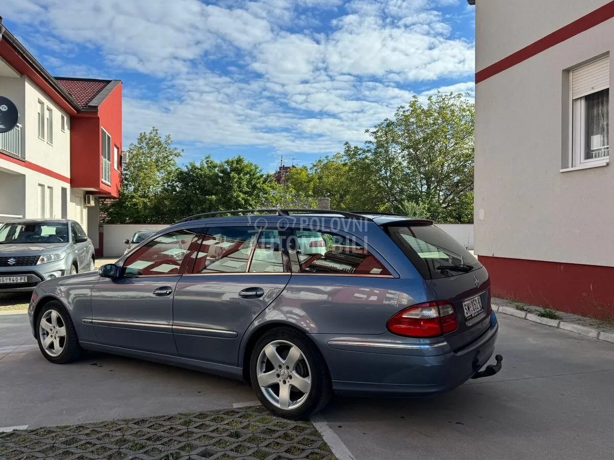 Mercedes-Benz E 220