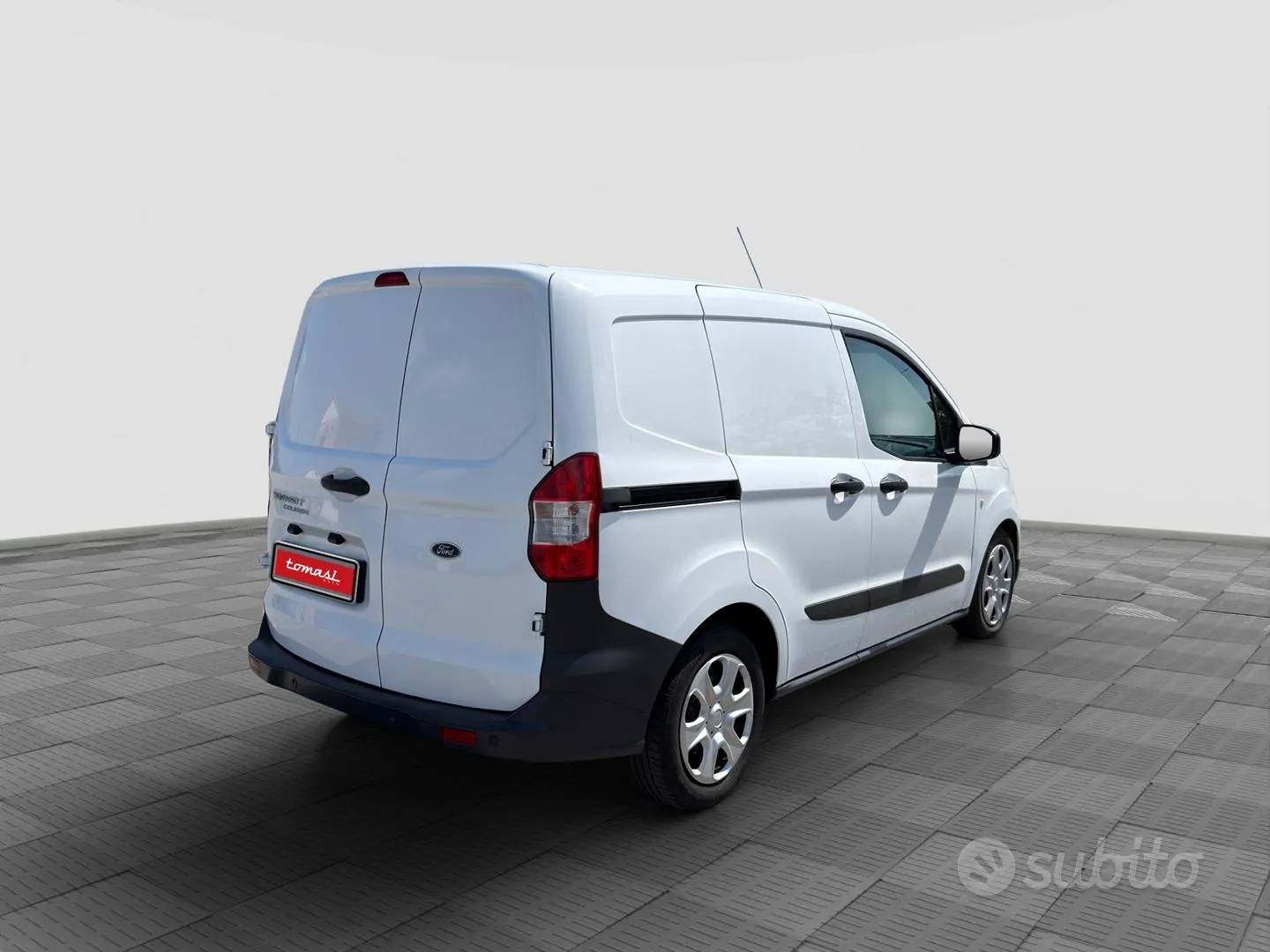 Ford Transit Courier 2023 photo 5