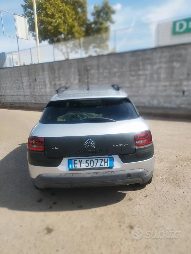 Citroen C4 Cactus 2015 photo 2