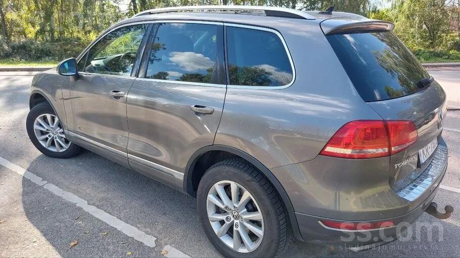Volkswagen Touareg 2013 photo 2
