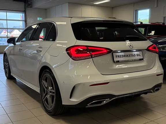 Mercedes-Benz A180 2019 photo 2