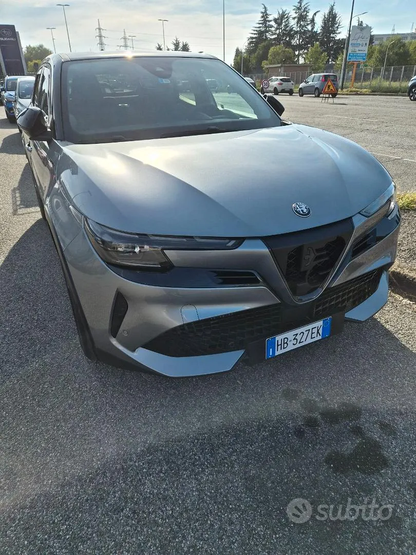 Alfa Romeo Junior 2025 photo 4