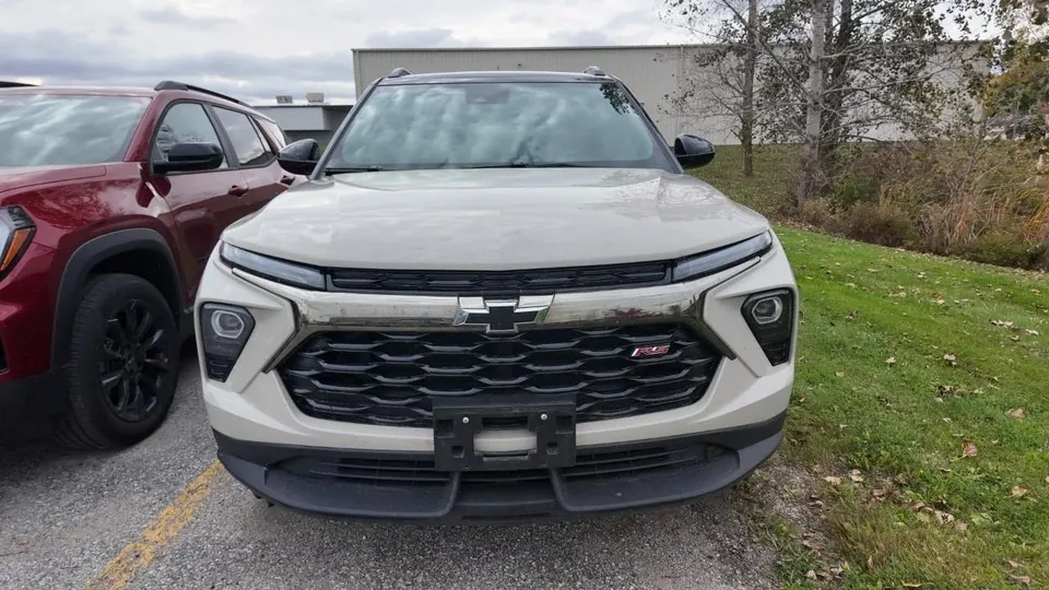 Chevrolet Trailblazer 2026 photo 2