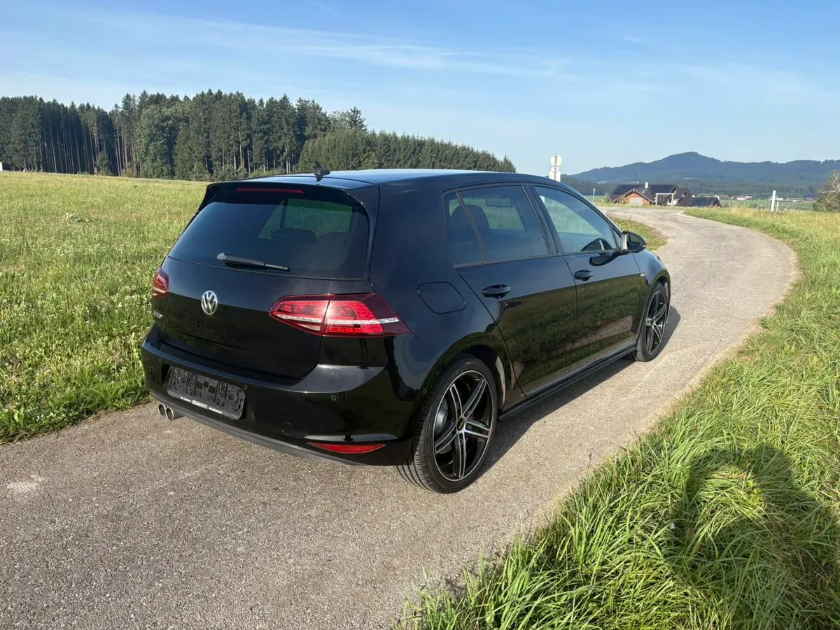 Volkswagen Golf 2015 photo 3