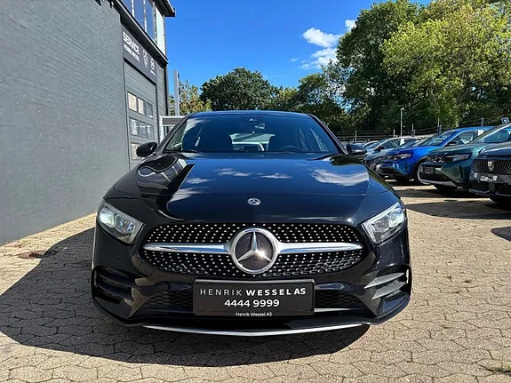 Mercedes-Benz A200 2020 photo 2