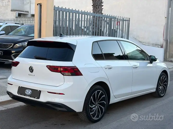 Volkswagen Golf 2021 photo 3