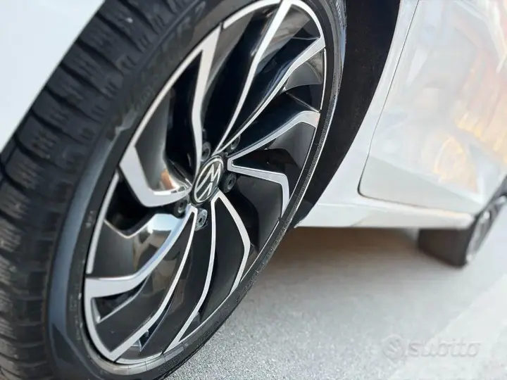 Volkswagen Golf 2021 photo 4