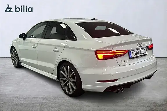 Audi A3 2019 photo 2