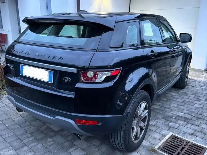 Land Rover Evoque 2011 photo 5