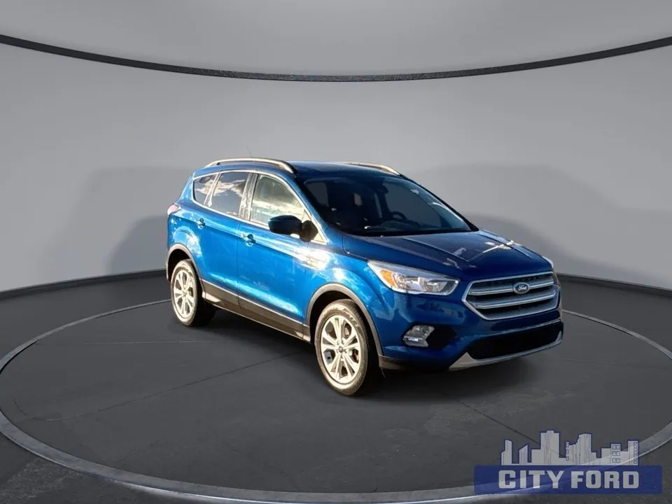 Ford Escape 2018 photo 2