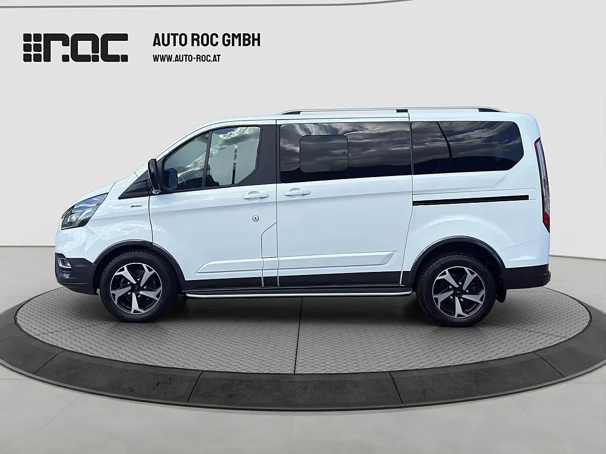Ford Tourneo 2022 photo 2