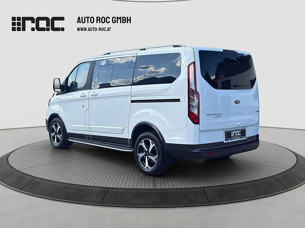 Ford Tourneo 2022 photo 3
