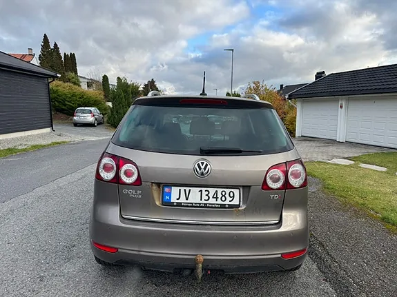 Volkswagen Golf Plus 2011 photo 2