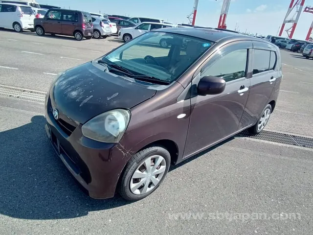 Daihatsu Mira 2012 photo 2