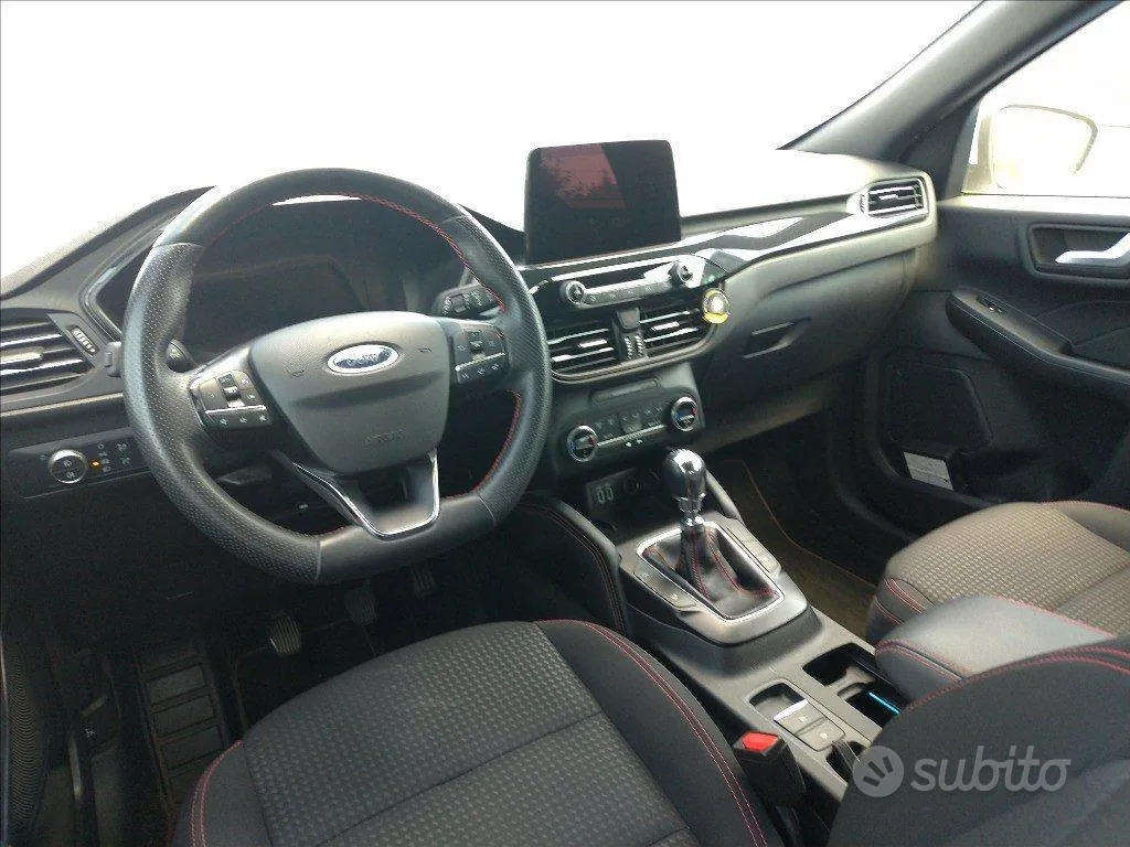 Ford Kuga 2022 photo 4