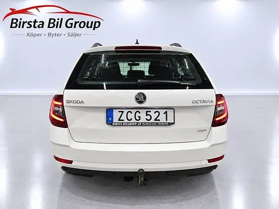 Skoda Octavia 2018 photo 4