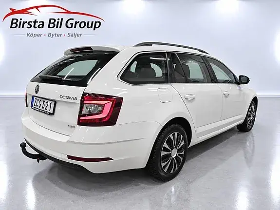 Skoda Octavia 2018 photo 3