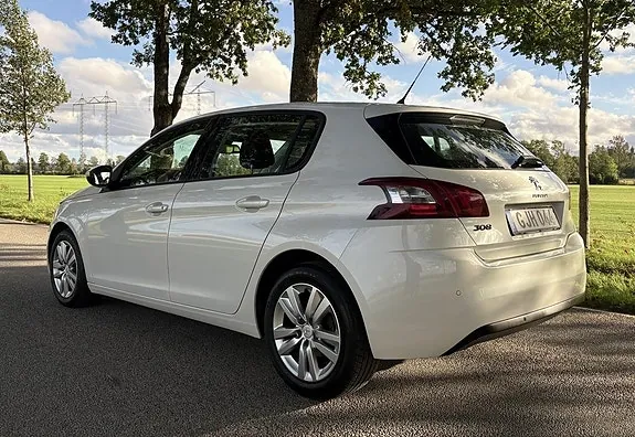 Peugeot 308 2015 photo 3