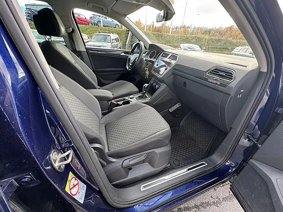Volkswagen Tiguan 2018 photo 5