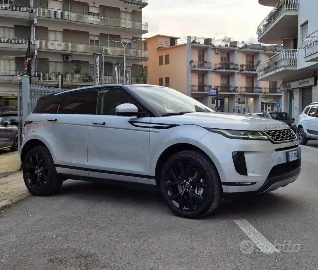 Land Rover Range Rover Evoque 2020 photo 3