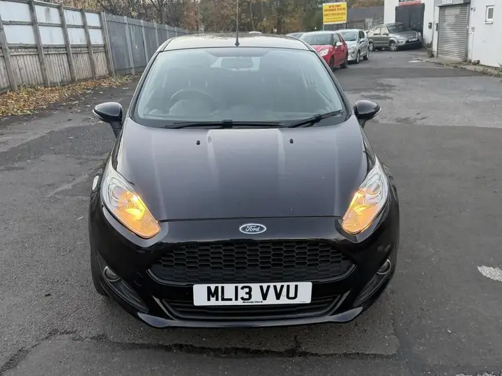 Ford Fiesta 2013 photo 2